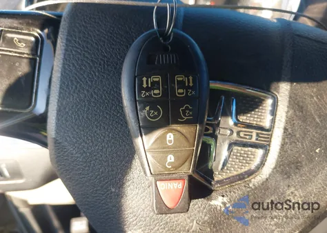 2015 Dodge Grand Caravan Sxt Plus из США, поврежденный, VIN 2C4RDGCG5FR685544